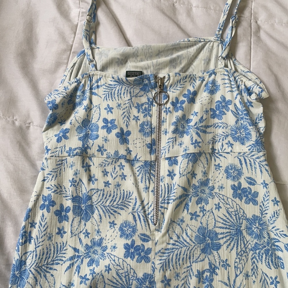 Mini dress - Picture 3 of 3